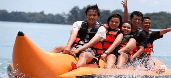 Watersport Bananaboat Pulau Tidung Kepulauan Seribu