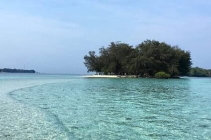 Pulau Dolphin Kepulauan Seribu