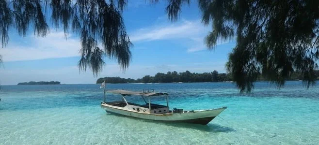 Pulau Dolphin Kepulauan Seribu