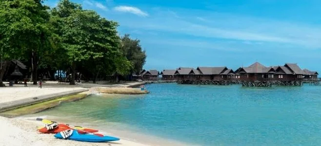 Pantai Pulau Ayer Resort