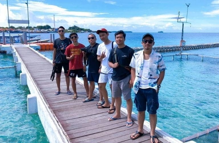 Island Hopping Wisata Pulau Harapan