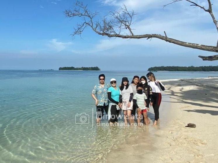 Island Hopping Wisata Pulau Harapan Kepulauan Seribu