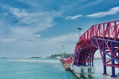 Suasana Indah Jembatan Cinta di Pulau Tidung