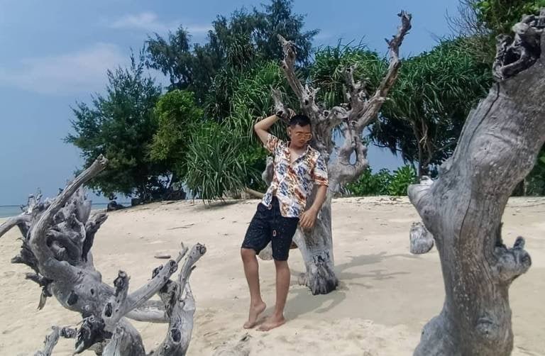 Spot Foto Pantai Rengge Pulau Pari