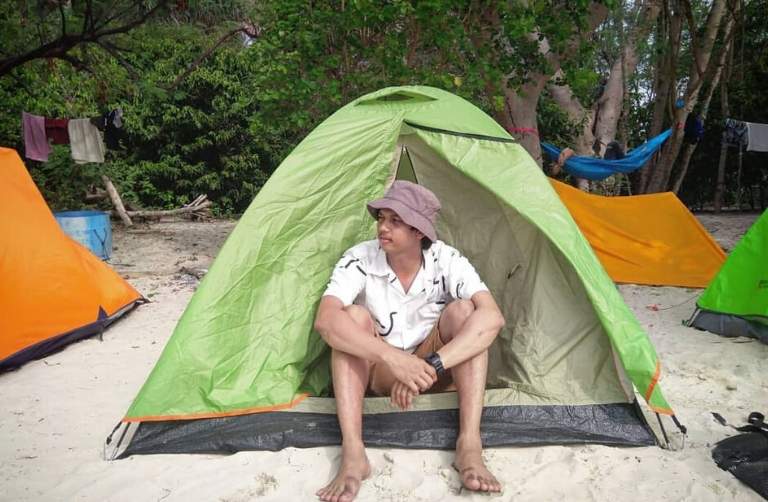Spot Camping Pulau Semak Daun