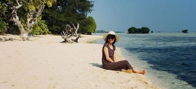 Pantai Rengge Pulau Pari Wisata Pulau Seribu